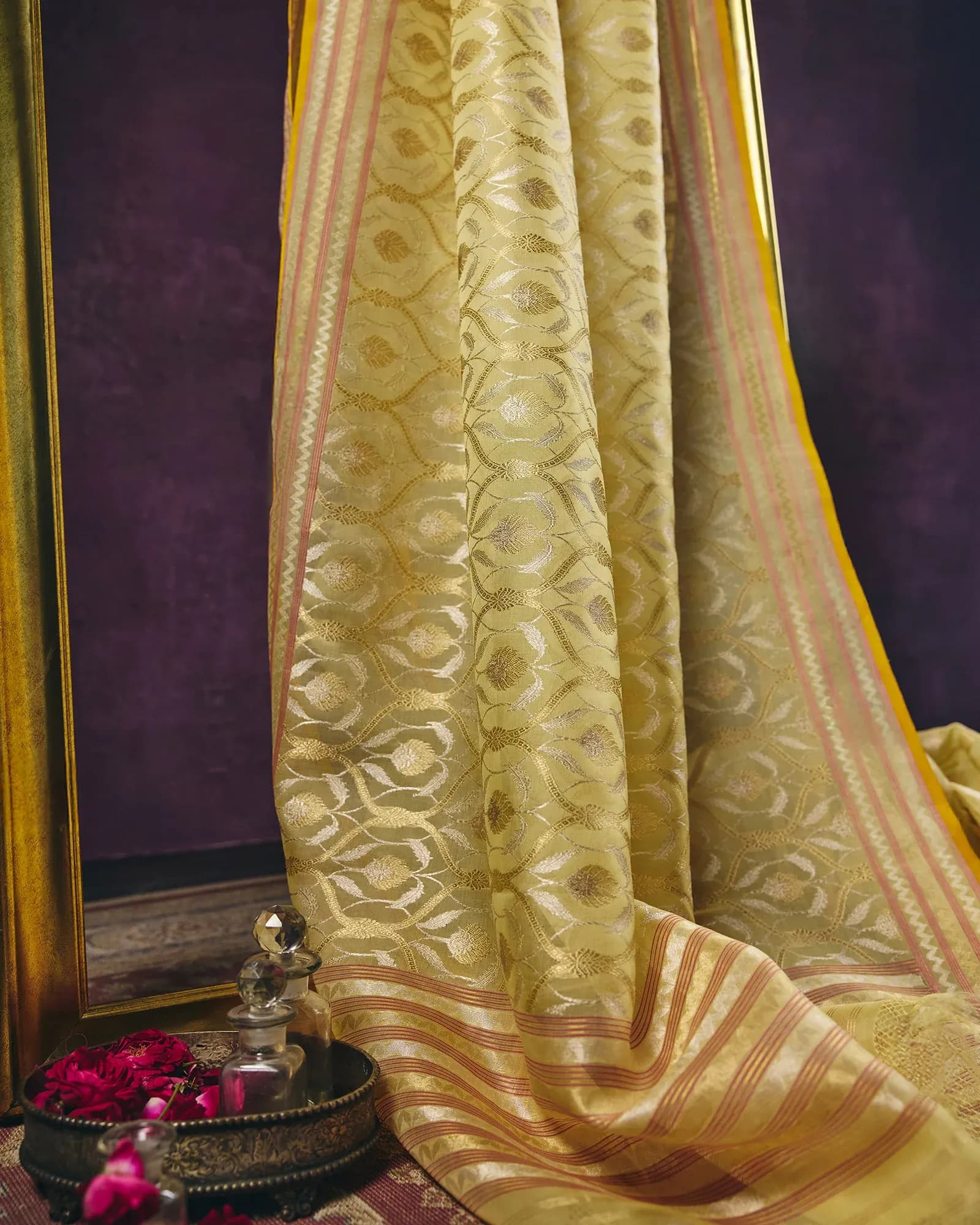 RE NO: 027 - BENARASI SAREE